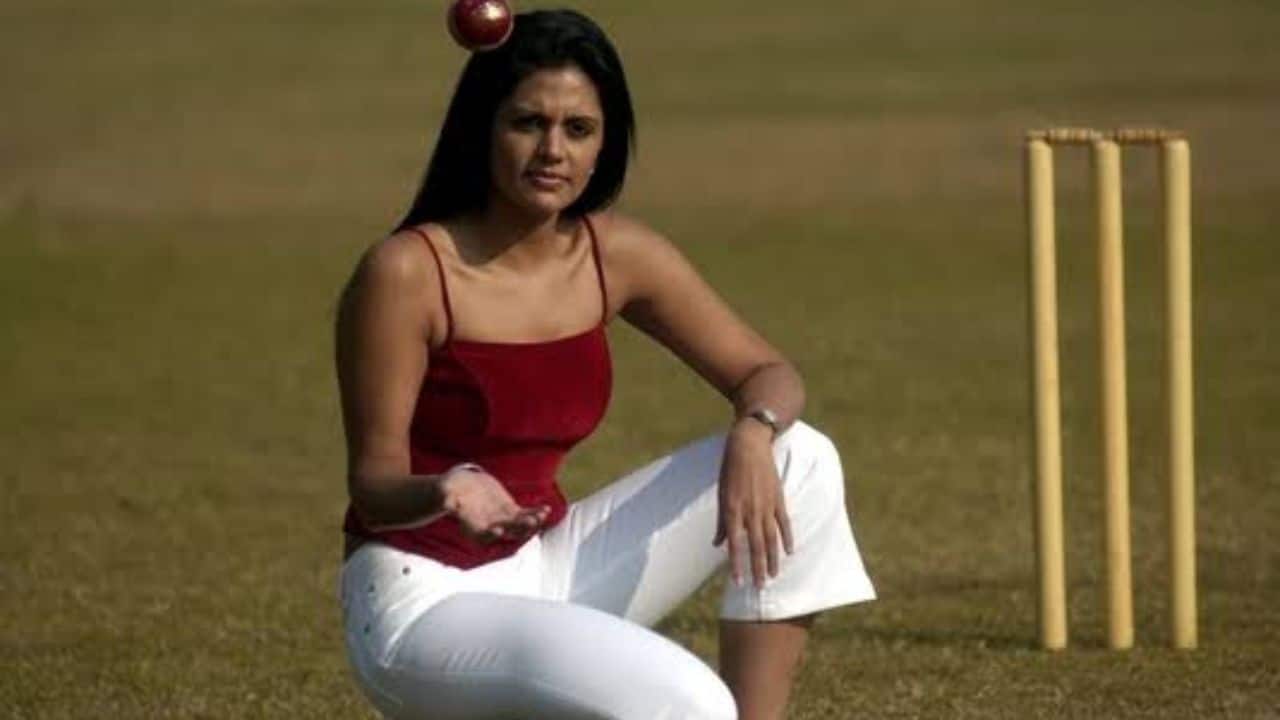 Mandira Bedi shares her cricket match hosting memories: It wasn't easy, wasn't allowed to know what people are saying