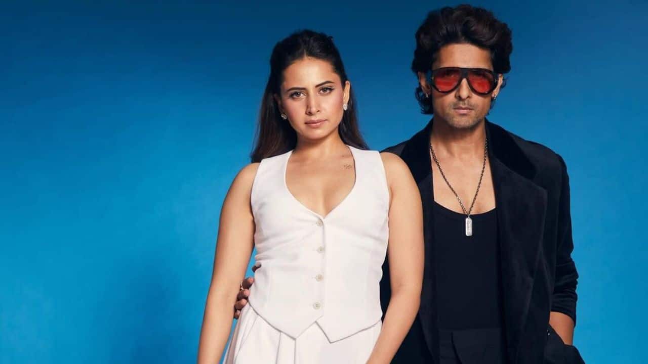 Udaariyaan celebrates milestone, Ravi Dubey praises wife Sargun Mehta's writing skills