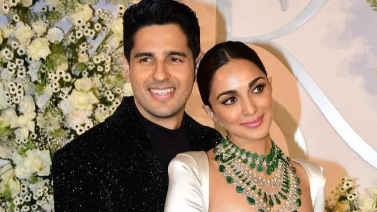 A Sidharth Malhotra fan account accused of spreading lies about Kiara Advani, ‘she did black magic on him’ A Sidharth Malhotra fan account accused of spreading lies about Kiara Advani, ‘she did black magic on him’