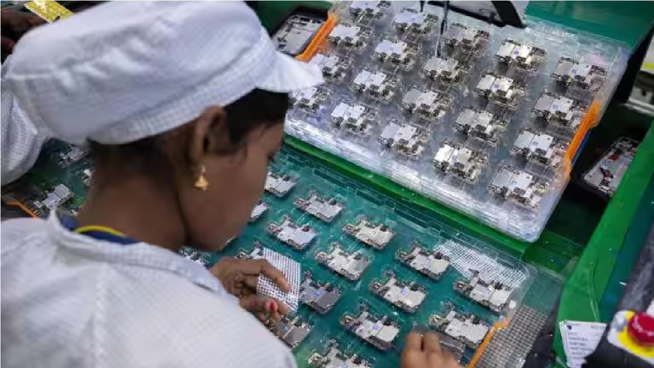 Centre clears 17 firms under electronics manufacturing scheme with total investment of Rs 7,700 crore