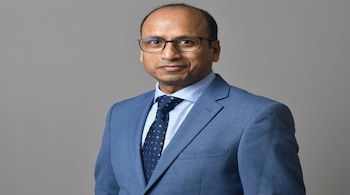 In his current role, Kesh leads functions including Technology, Operations, Customer Experience, Transformation, Internal Audit, Recovery, and other support functions at the bank.