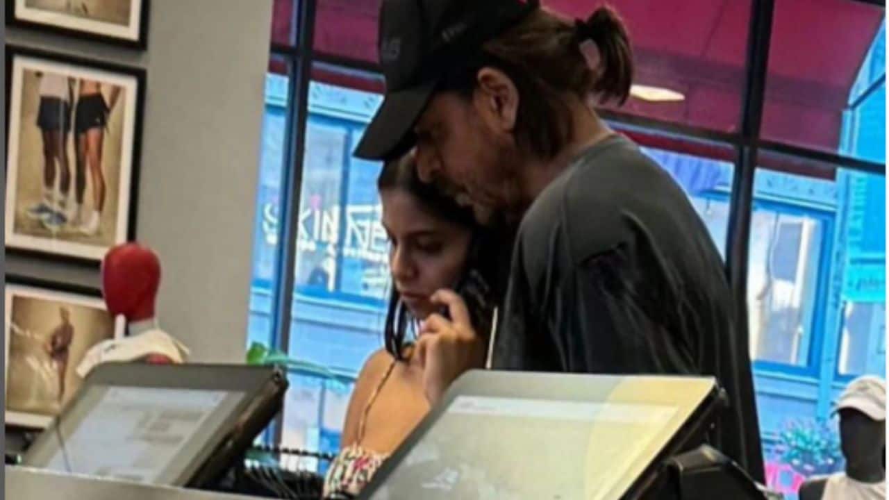 Shah Rukh Khan spotted with daughter Suhana Khan at a cafe in NYC