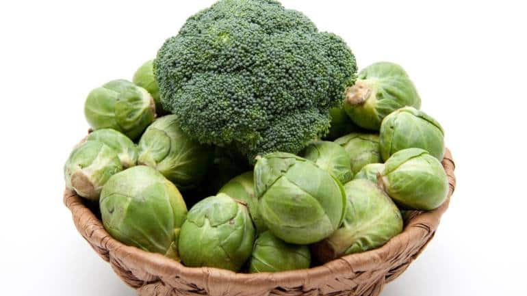 Brussels sprouts: Brussels sprouts may not be everyone’s favourite, but they are a powerhouse of nutrients, including Vitamin K. These small, cabbage-like vegetables can be roasted, steamed, or sautéed to create a delicious and skin-friendly dish. Regular consumption of Brussels sprouts can aid in reducing redness and improving skin elasticity (Image: Canva)