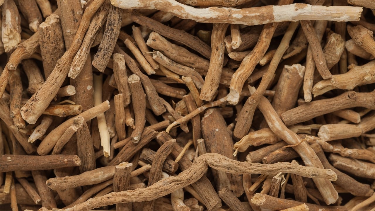 Ayurvedic remedies for hypoglycemia: Ashwagandha, neem, cinnamon, amla, more