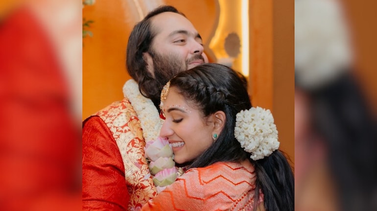 Anant Ambani, Radhika Merchant look radiant during Graha Shanti Puja