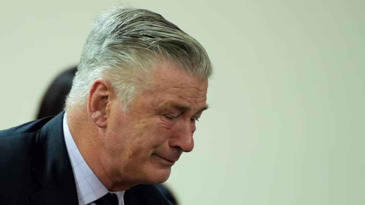 Alec Baldwin manslaughter trial dismissed over withheld evidence