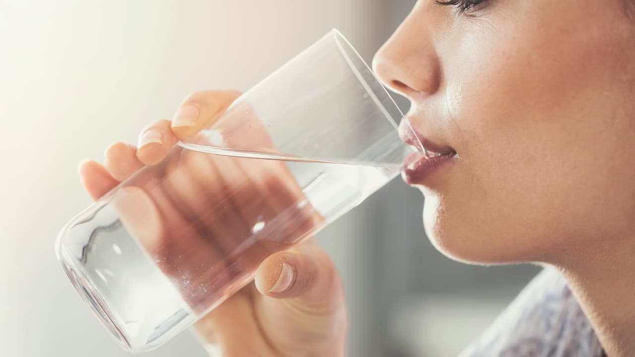 Stay hydrated: Dehydration can lead to fatigue and decreased stamina. Ensuring you drink enough water throughout the day is vital. Aim for at least eight glasses of water daily, and increase your intake during exercise or hot weather. Herbal teas and coconut water are also excellent choices for staying hydrated and replenishing electrolytes (Image: Canva)