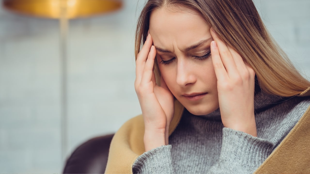 Symptoms of neurological disorder: Watch out for weakness, memory loss, headaches and more