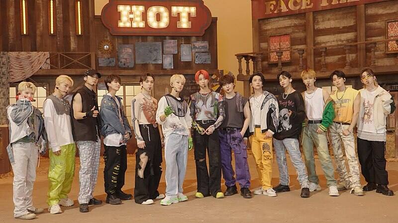 SEVENTEEN announces SEVENTEEN RIGHT HERE world tour starting from October