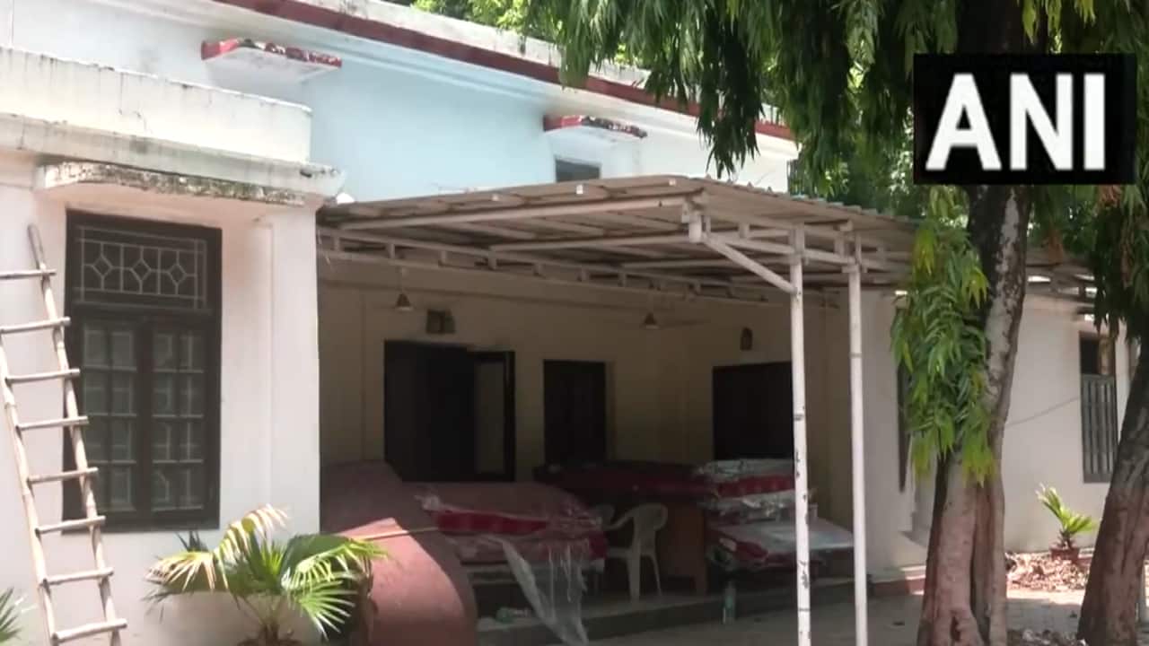 Bungalow No. 1, Ravi Shankar Shukla Lane: AAP gets new space for ...