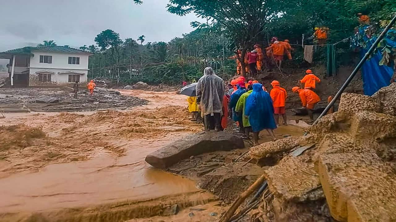 Wayanad Landslides Horror: 148 dead, 197 injured so far; red alert in 8  Kerala districts