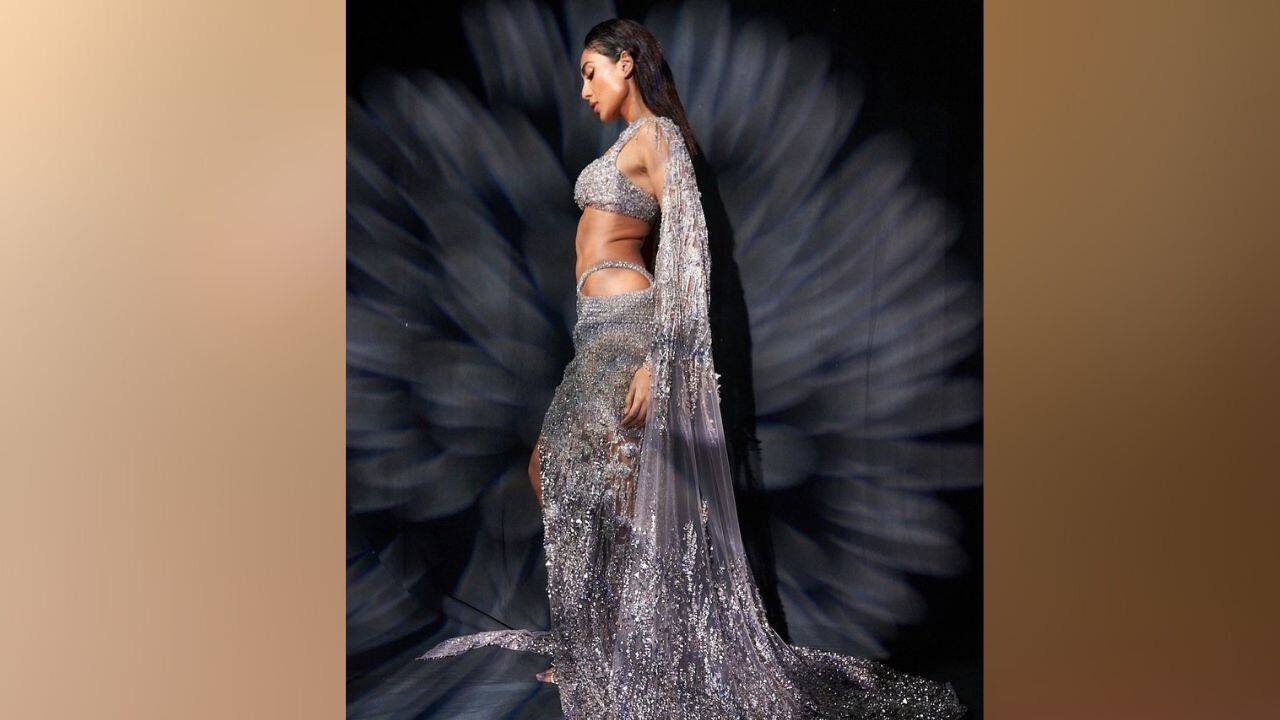 Indian Couture Week has once again proven to be a spectacular showcase of India's rich fashion heritage, and Sobhita Dhulipala has undoubtedly stolen the spotlight. Let's delve into five of her most captivating looks that deserve a standing ovation. (image credits: Instagram)