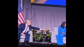 Trump’s water bottle incident sparks online curiosity (Video Grab)