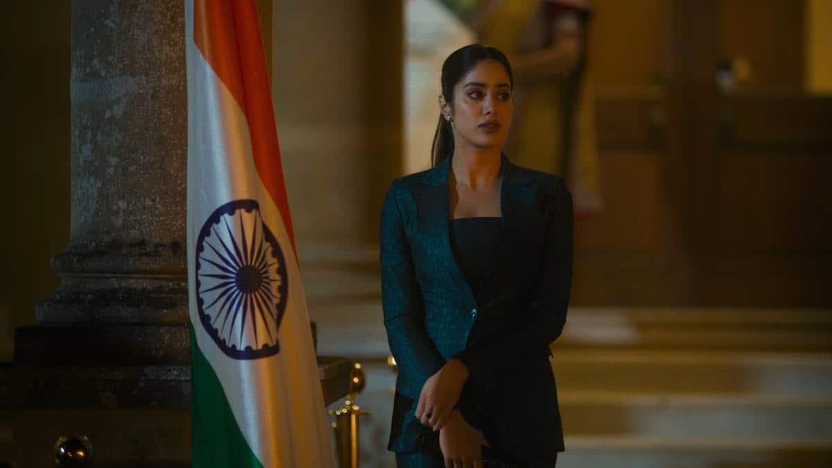 Jahnvi Kapoor in a still from 'Ulajh'. 