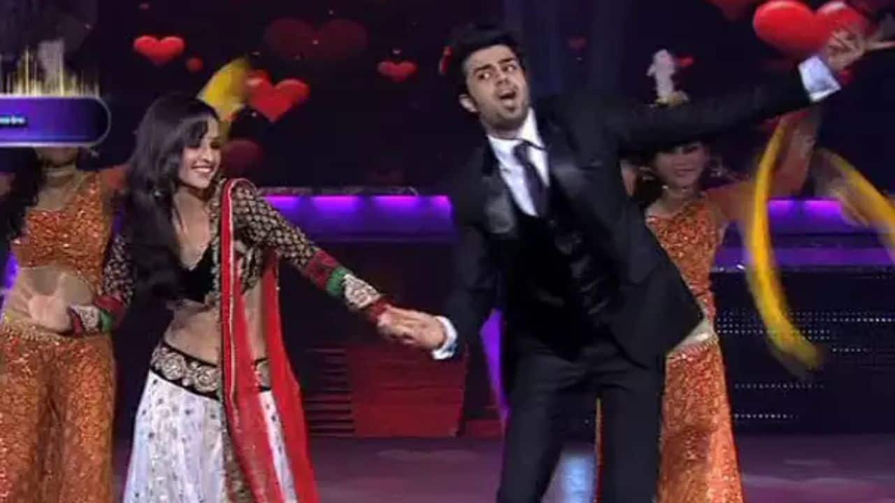 Continued success Maniesh Paul's versatility as an entertainer is evident from his various roles as an actor, host, and comedian. He has also been a part of several reality shows, further showcasing his multifaceted talent. His recent endeavors include hosting Indian Idol and making special appearances on various television shows. Continued success Maniesh Paul's versatility as an entertainer is evident from his various roles as an actor, host, and comedian. He has also been a part of several reality shows, further showcasing his multifaceted talent. His recent endeavors include hosting Indian Idol and making special appearances on various television shows.