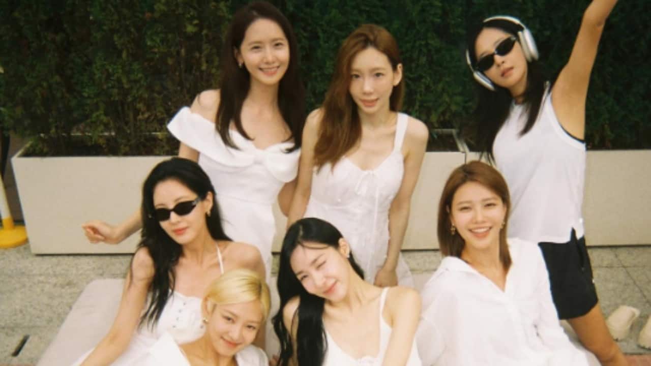Girls’ Generation reunites to celebrate 17th debut anniversary - view pics and videos