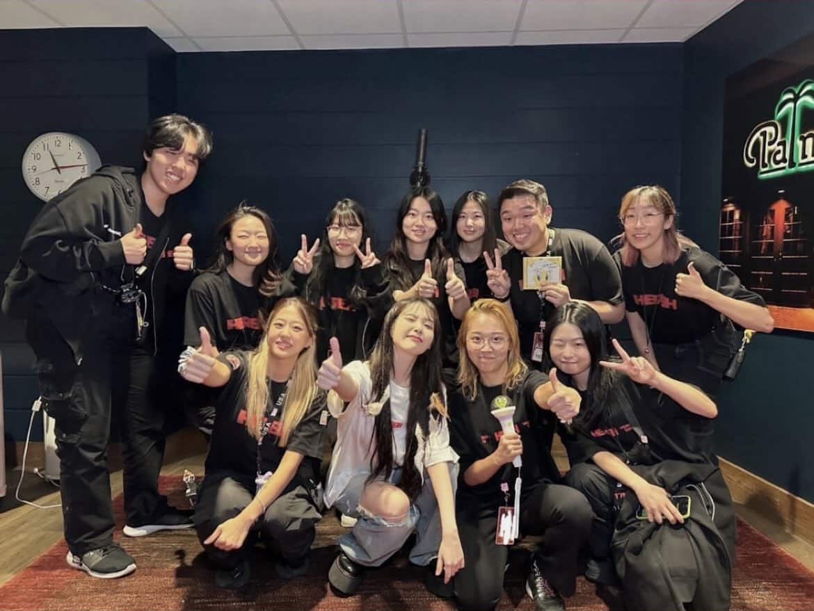 IU's treats 100 staff members to business class flight tickets