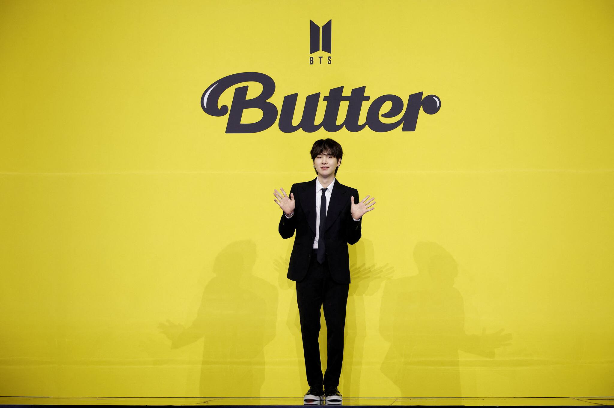 BTS member Suga fined and license revoked for drunk driving, issues public apology