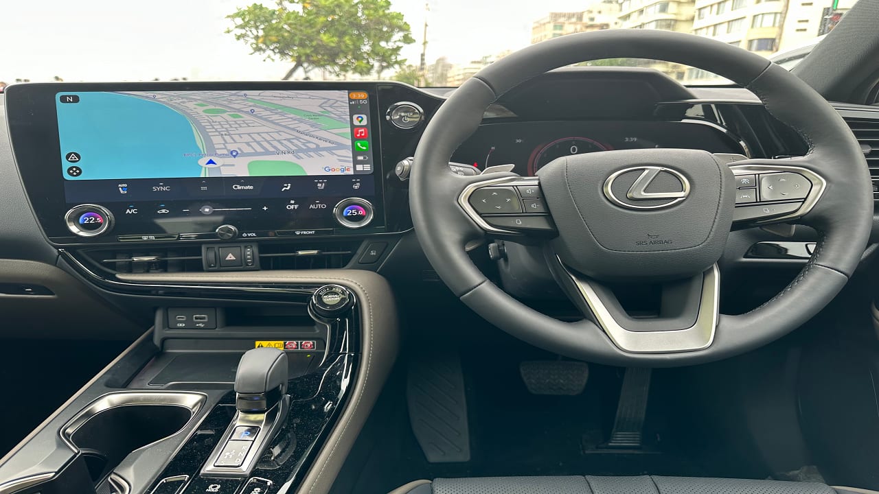  You also get a leather-wrapped steering wheel with a heating function, ventilated front seats, a split-screen sunroof 