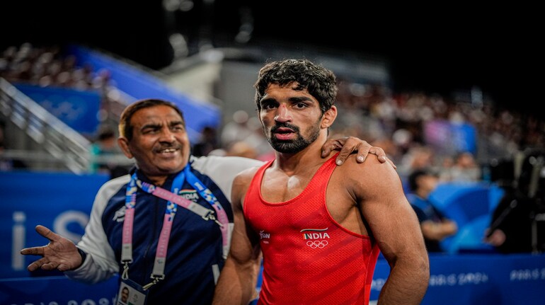 Aman Sehrawat lost 4.6kg in 10 hours before his bronze medal match at ...