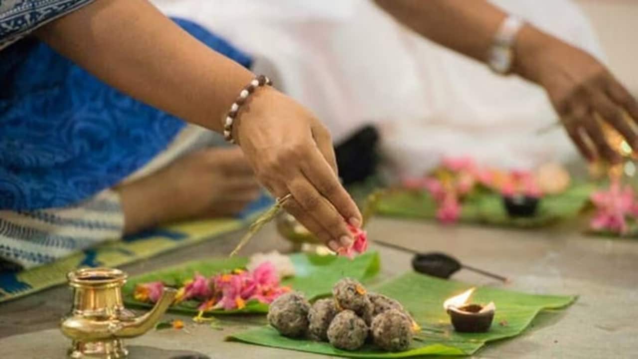 Pitru Paksha 2025: On Which Tithi Should Shraddha Be Performed?