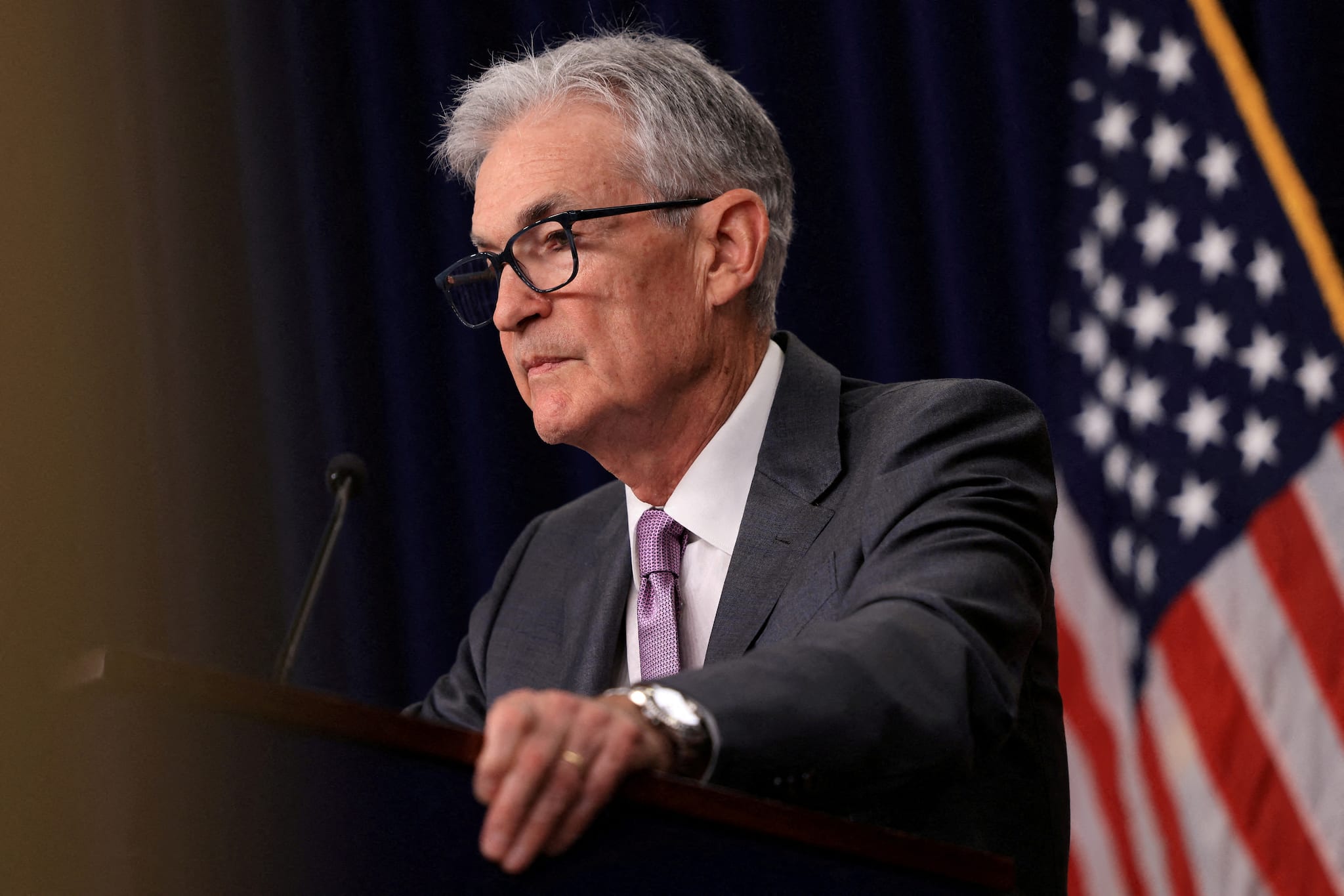 Jerome Powell Speech: Fed Chair Jerome Powell Signals Interest Rate Cut ...