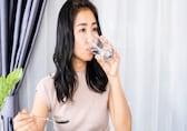 Do you drink water while you eat? Here's why it's problematic, correct common hydration mistakes
