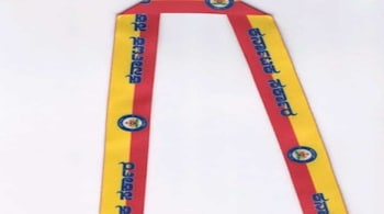 The red-and-yellow colors are symbolic of the state’s heritage and identity.