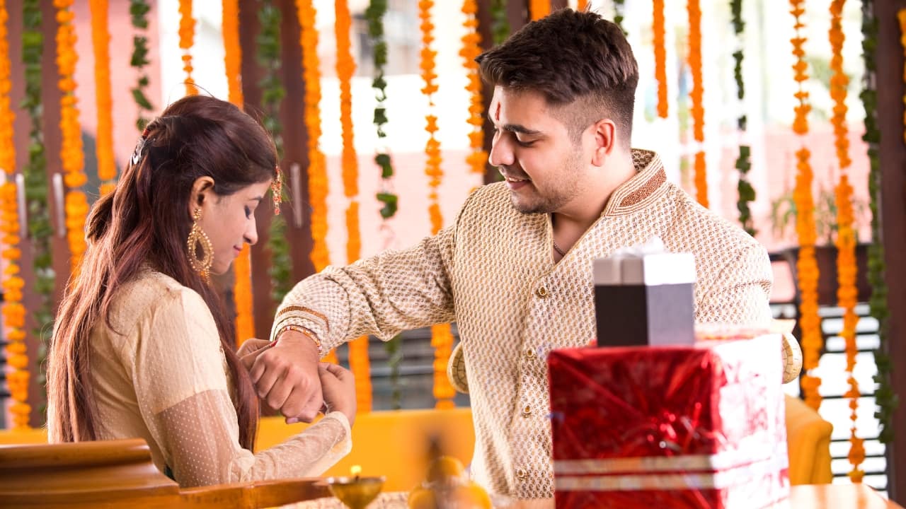 Raksha Bandhan 2024: Up your rakhi gifts game with these luxurious and thoughtful ideas