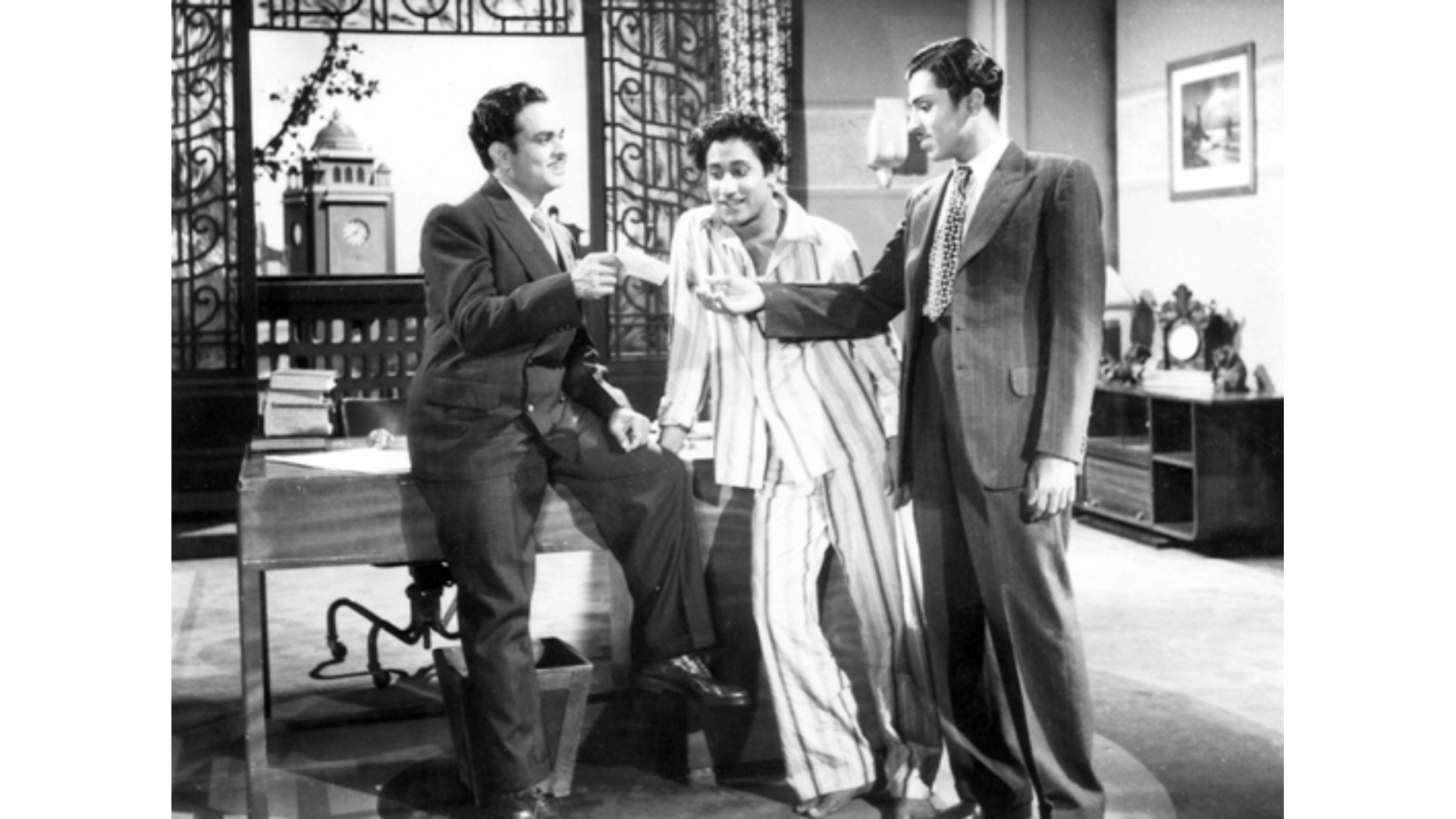 (left to right) S.V. Sahasranamam, Sivaji Ganesan and S.S. Rajendran in AVM Productions' 'Parasakthi', written by M. Karunanidhi. (Image via Wikimedia Commons)