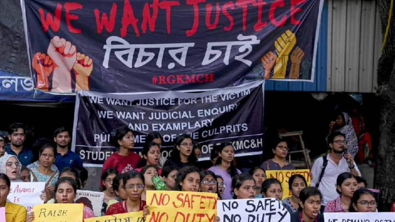 Kolkata Doctor Murder: Parents Distrust Mamata, Seek Justice