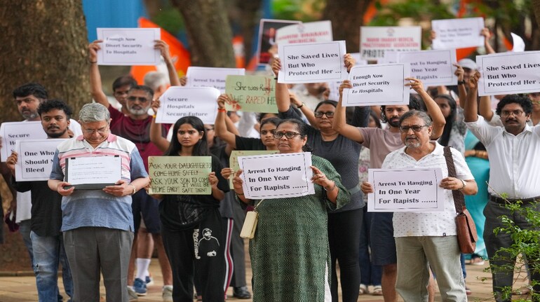 Kolkata Doctor Rape Case Highlights: CISF asked to take over security of RG Kar; Vivek Agnihotri, Sourav Ganguly's family join protest