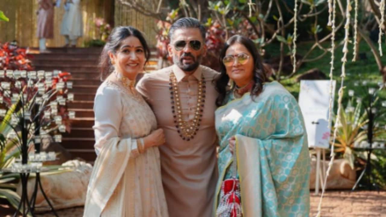 'Purest and most eternal': Sunil Shetty shares heartwarming pic with sisters for Raksha Bandhan