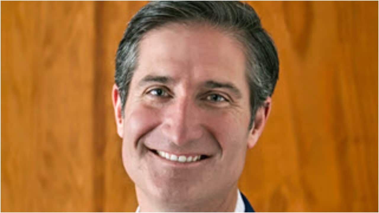 Starbucks CEO Brian Niccol shares career advice: 'It’s a cliché, but you absolutely have to believe...'