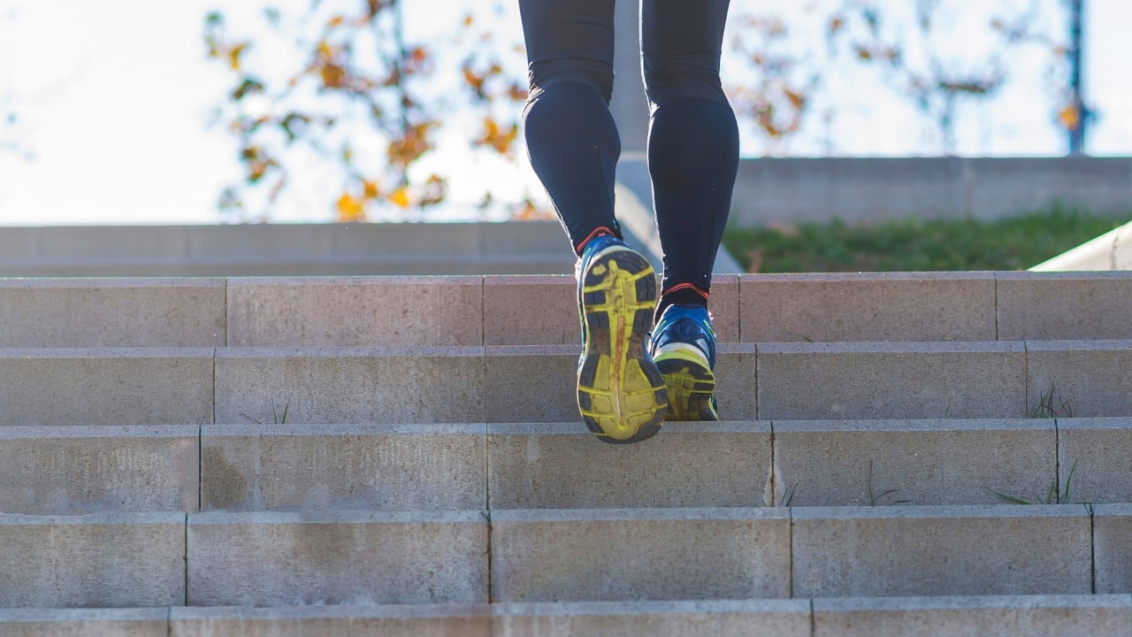 Interval training: High-intensity interval training (HIIT) alternates between short bursts of intense activity and periods of rest, maximising calorie burn in a shorter time. Start with low-impact HIIT exercises like cycling or walking intervals to avoid strain on the joints. (Image: Canva)