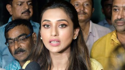 Initially, Mimi Chakraborty had named only the prime accused, Tanay Shastri, in her complaint related to the incident.

