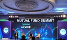 How to mitigate the recency bias of investors in mutual funds?