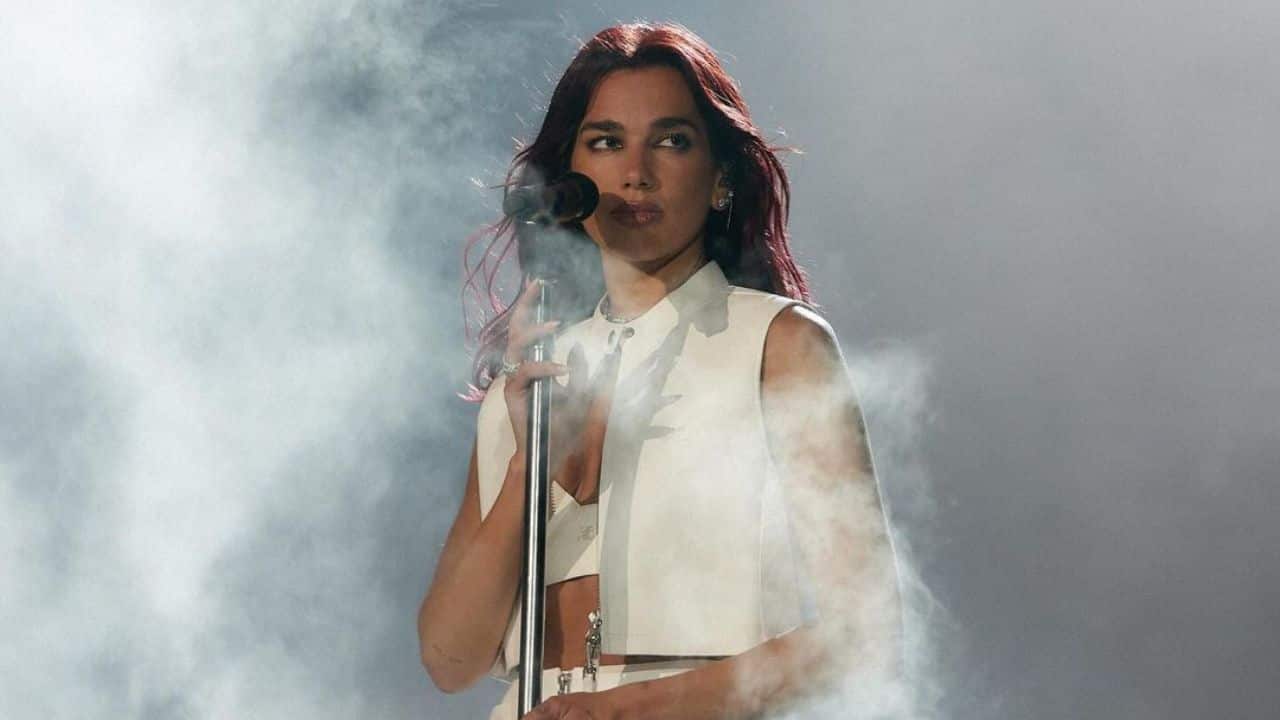 Dua Lipa shares excitement for her concert in India, writes "Can’t wait to see you again"