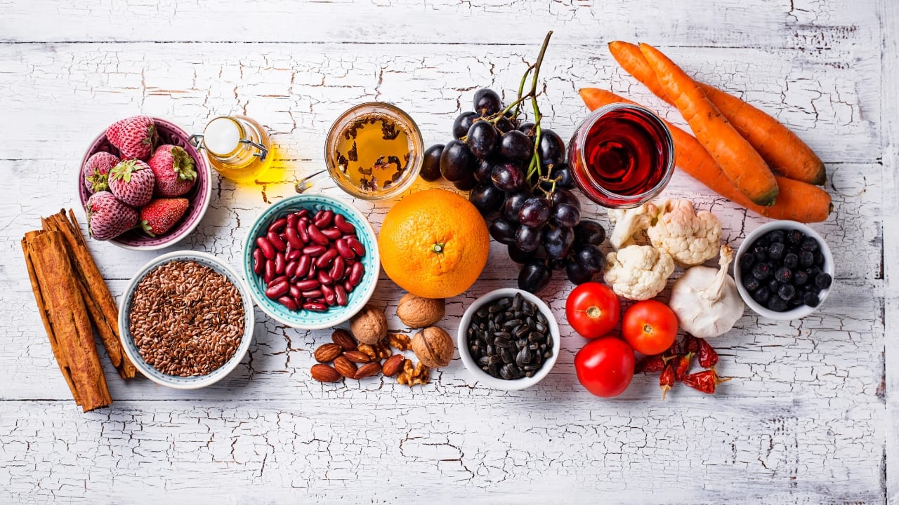 Looking to ward off cancer? Eat healthy fats, limit red meat, stay hydrated to reduce risk