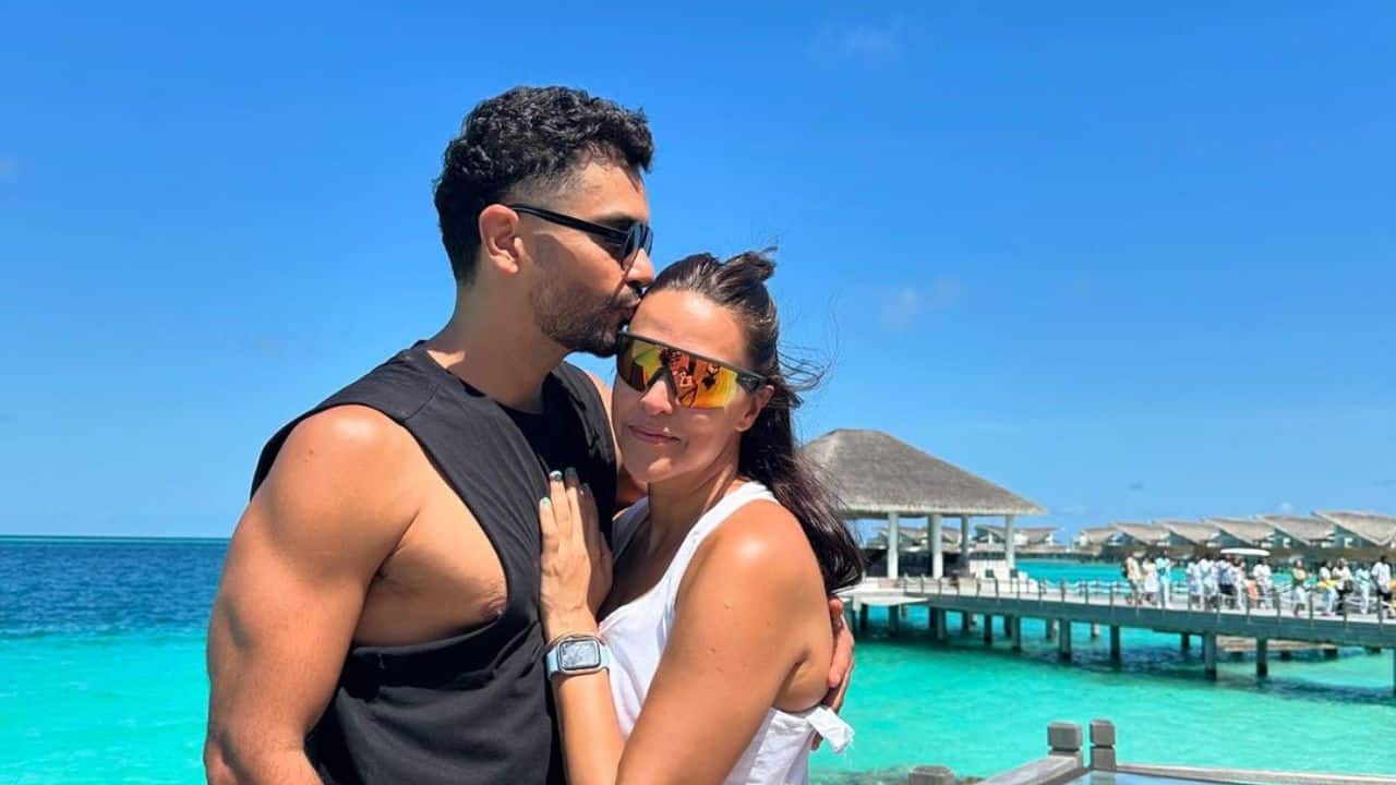 Angad Dedi wishes wife Neha Dhupia in a special way on her birthday, watch video