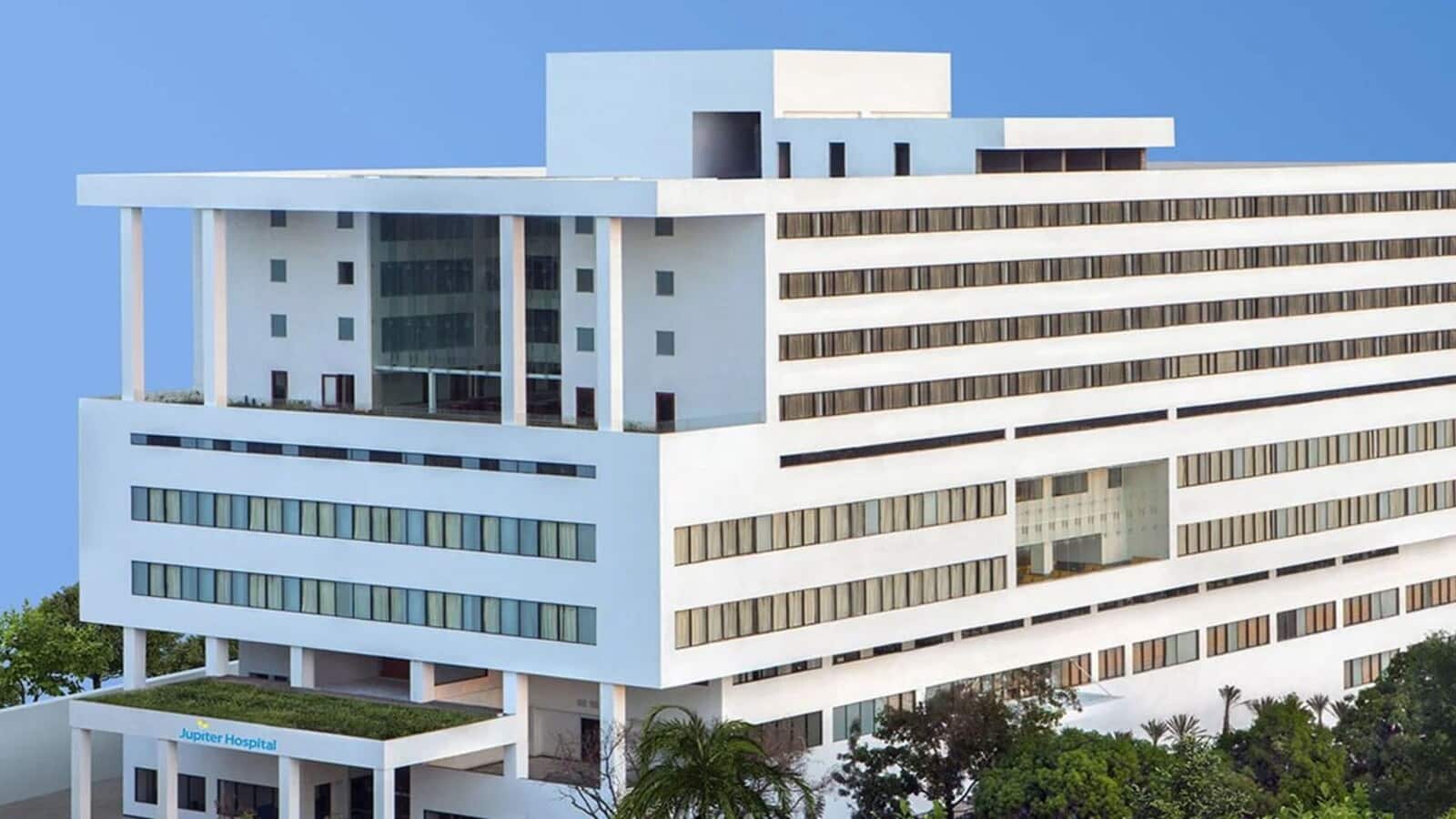 Hospital chains to add 14,500 beds, spend up to Rs 32,000 crore by FY27, says ICRA Hospital chains to add 14,500 beds, spend up to Rs 32,000 crore by FY27, says ICRA
