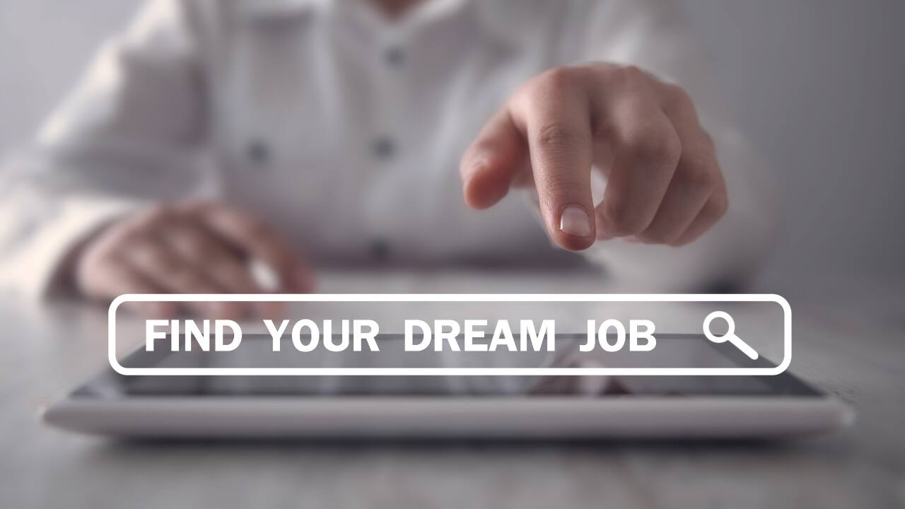 10 essential steps to transform your dream job into a reality
