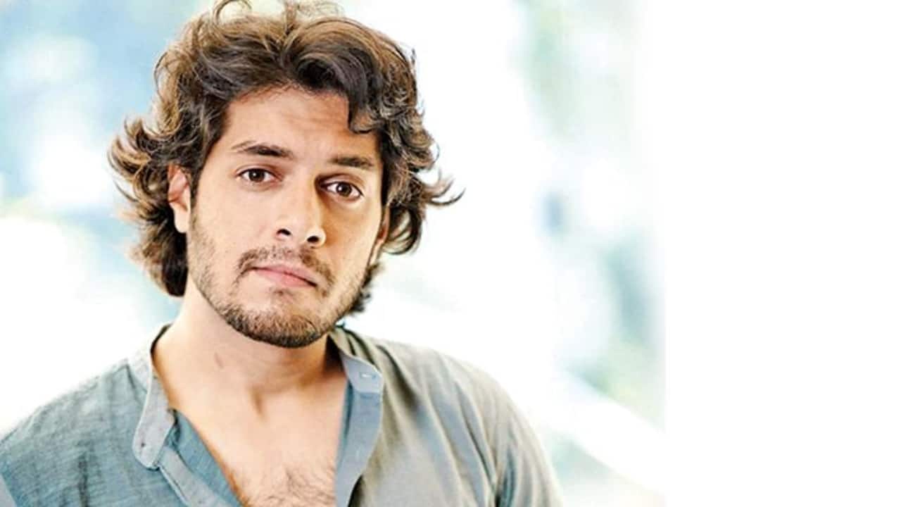 "Fans are eager to see Junaid perform live after the success of his debut and the tickets are selling like hotcakes!" says an insider about Junaid Khan's upcoming play at NCPA!