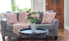 Living room floral decor: 5 ways to decorate with flowers for style, warmth, and aesthetic Living room floral decor: 5 ways to decorate with flowers for style, warmth, and aesthetic