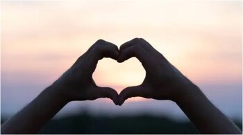 love bombing