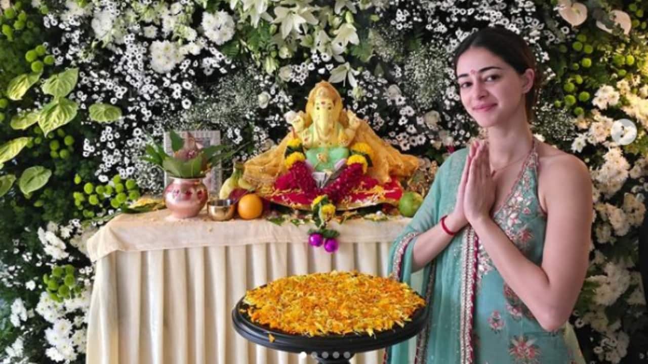 Ananya Panday welcomes Lord Ganesha home for Ganesh Chaturthi, says '“Welcome home Bappppa'