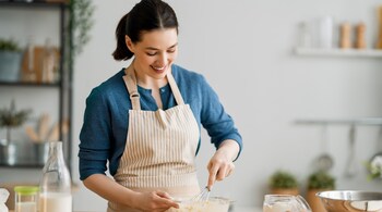 Try to use reusable and washable kitchen towels as much as possible. (Image: Canva)