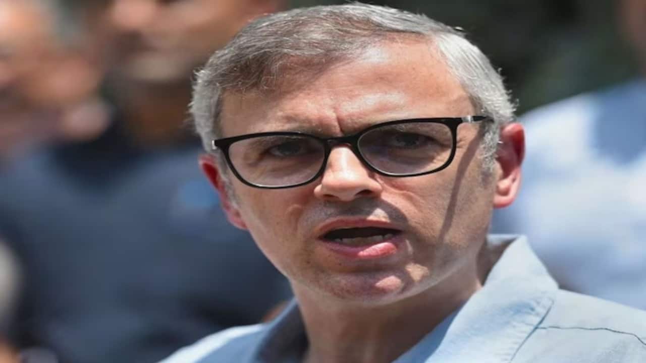 Hazratbal row: Omar Abdullah questions use of national emblem on mosque plaque, parties demand removal of Waqf Board chief