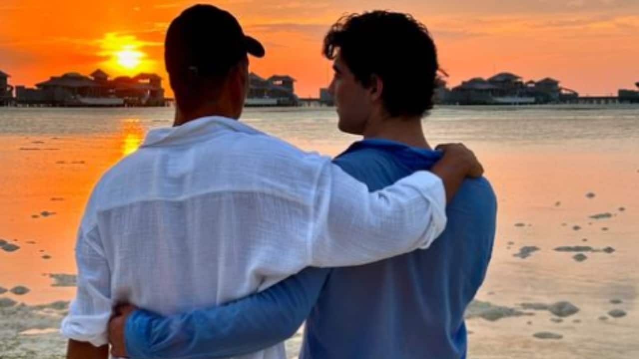 Akshay Kumar and son Aarav share a special father-son moment on former's birthday, Twinkle Khanna posts lovely pic