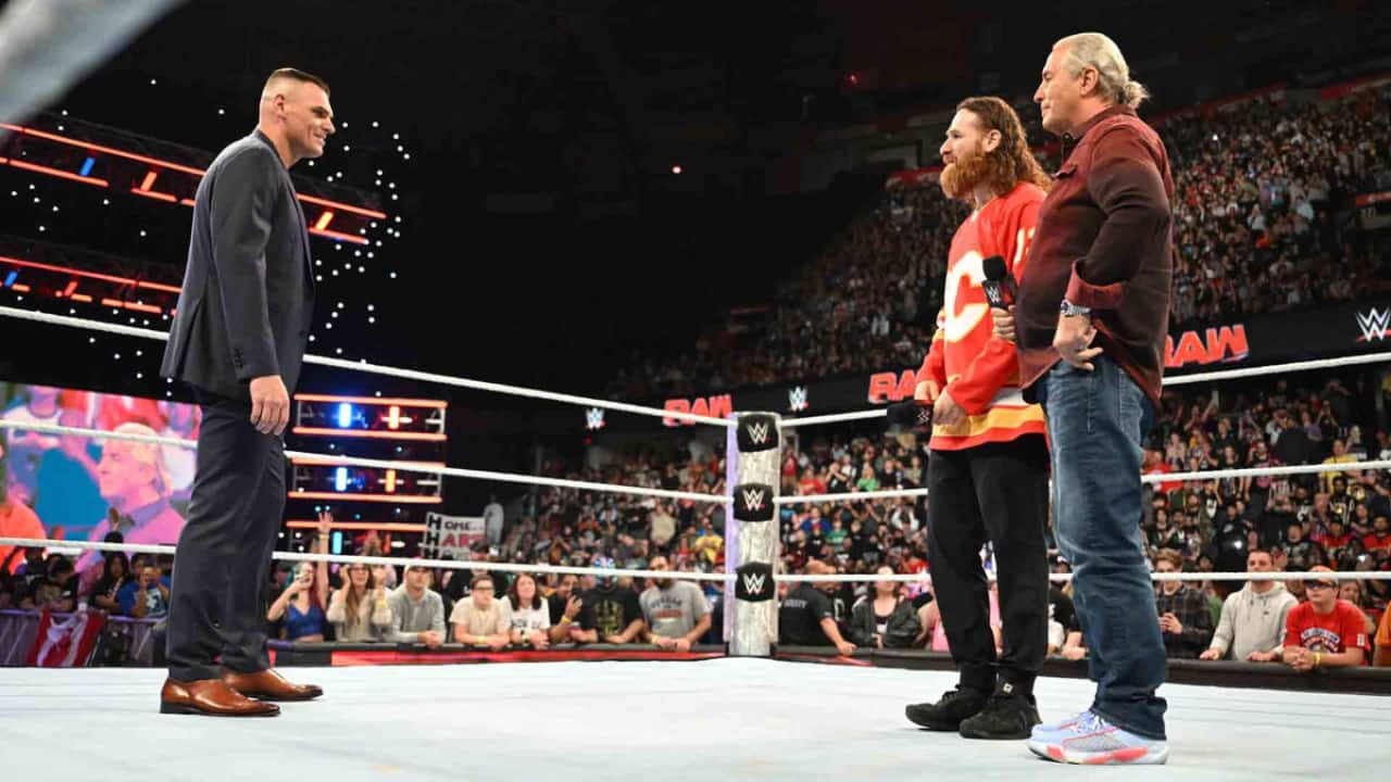 WWE Raw: Bret Hart returns only to get brutally trolled by Gunther with Goldberg reference - Watch